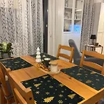 Dom Na Wzgorzu Villa Poreba (Myslenice)
