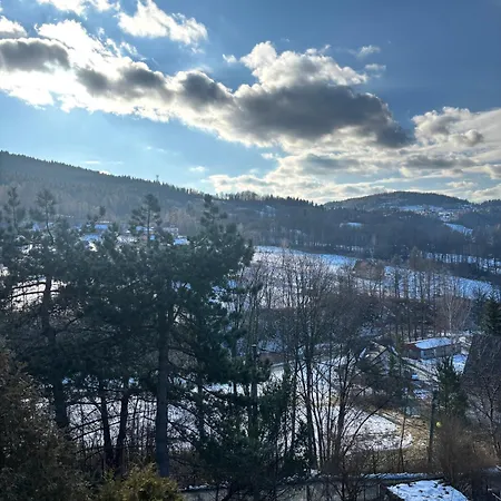 Villa Dom Na Wzgorzu Poreba (Myslenice)