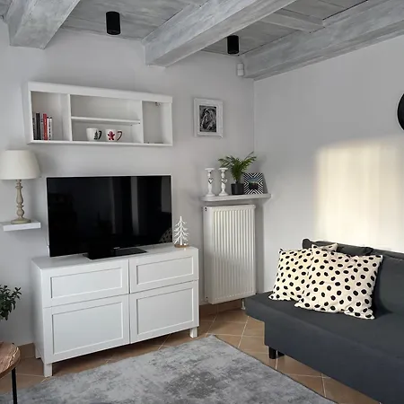 Dom Na Wzgorzu * Poreba (Myslenice)