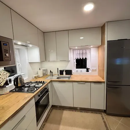 Dom Na Wzgorzu Villa Poreba (Myslenice)