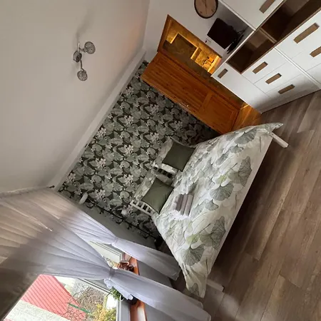 Dom Na Wzgorzu Poreba (Myslenice)