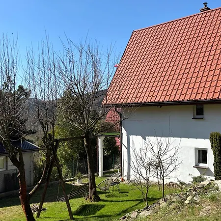 Dom Na Wzgorzu * Poreba (Myslenice)
