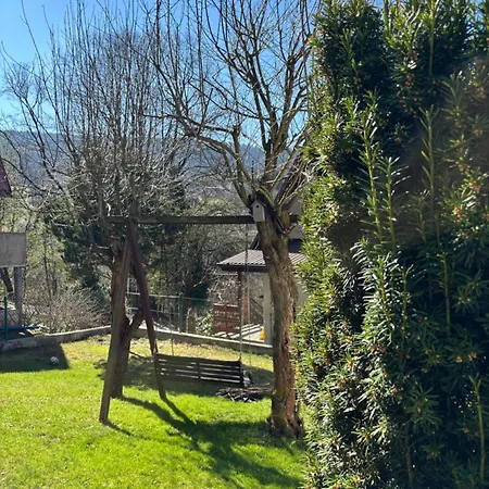 Dom Na Wzgórzu Poreba (Myslenice)
