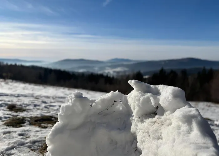 Dom Na Wzgórzu Poreba (Myslenice)