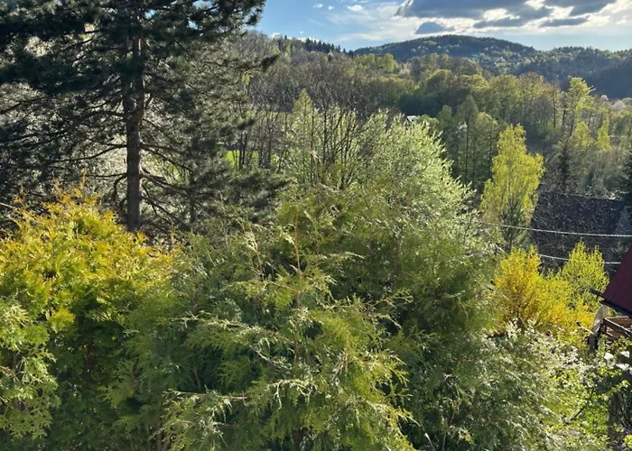 Dom Na Wzgorzu וילה Poreba (Myslenice)