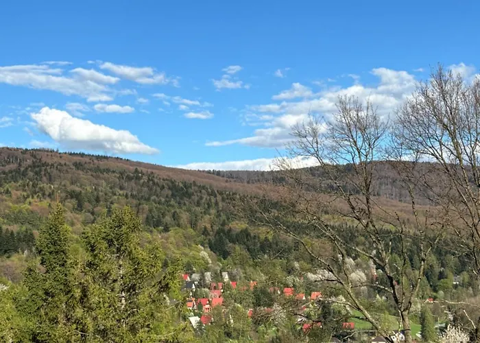 Dom Na Wzgorzu * Poreba (Myslenice)